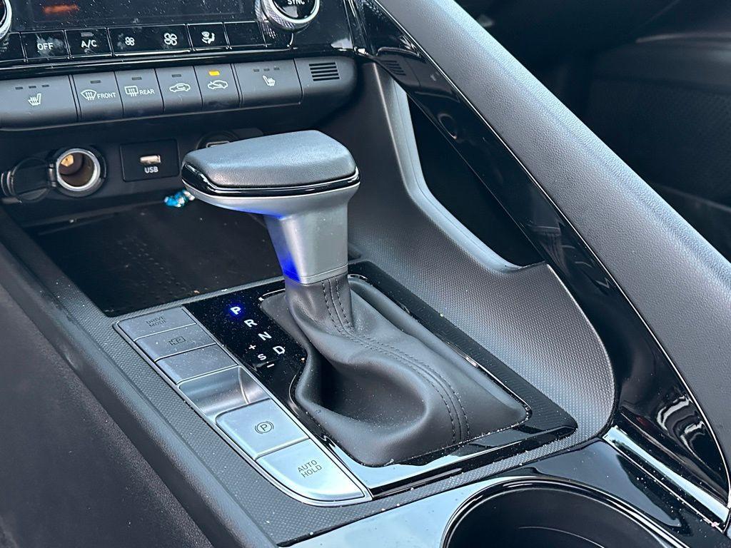 used 2023 Hyundai Elantra car, priced at $21,334