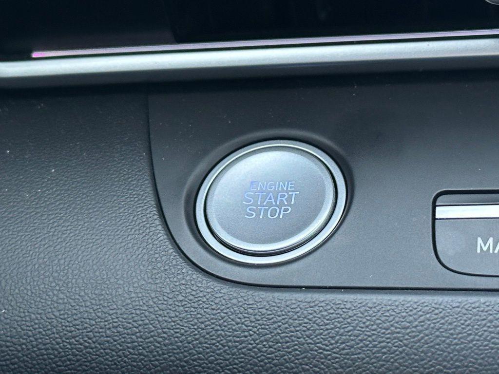 used 2023 Hyundai Elantra car, priced at $21,334