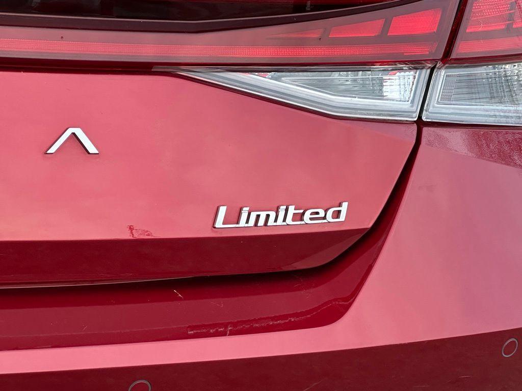 used 2023 Hyundai Elantra car, priced at $21,334