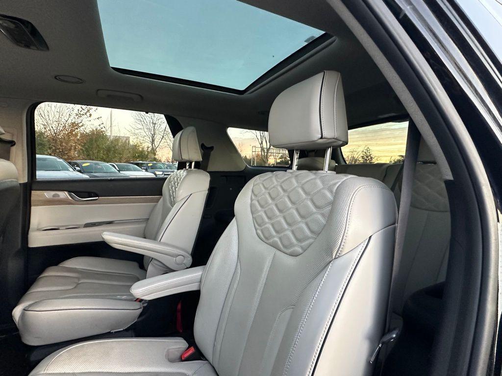 used 2022 Hyundai Palisade car, priced at $31,855
