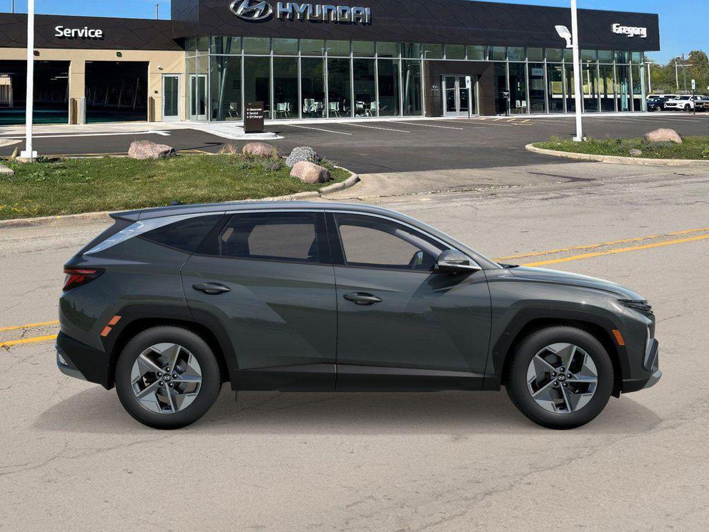 new 2026 Hyundai TUCSON Hybrid car, priced at $32,854