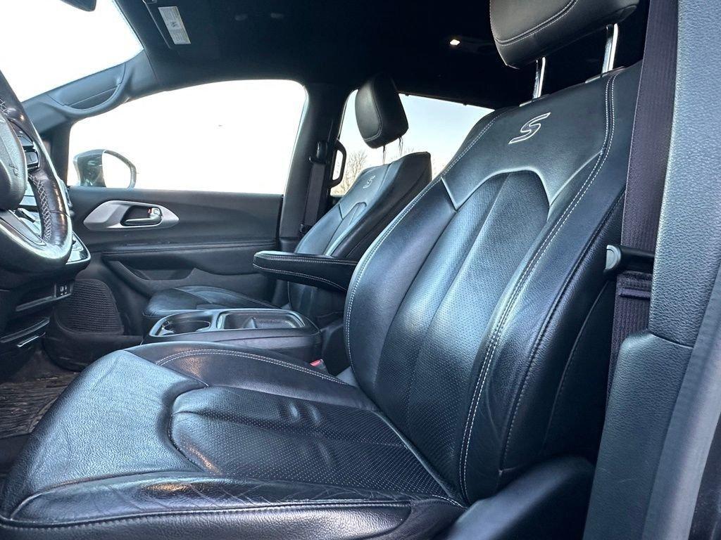 used 2020 Chrysler Pacifica car, priced at $19,986