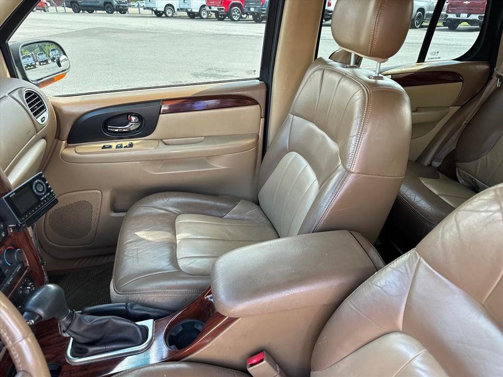 used 2002 GMC Envoy car, priced at $5,955