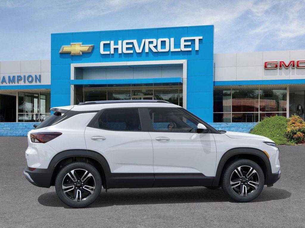 new 2026 Chevrolet TrailBlazer car, priced at $34,015