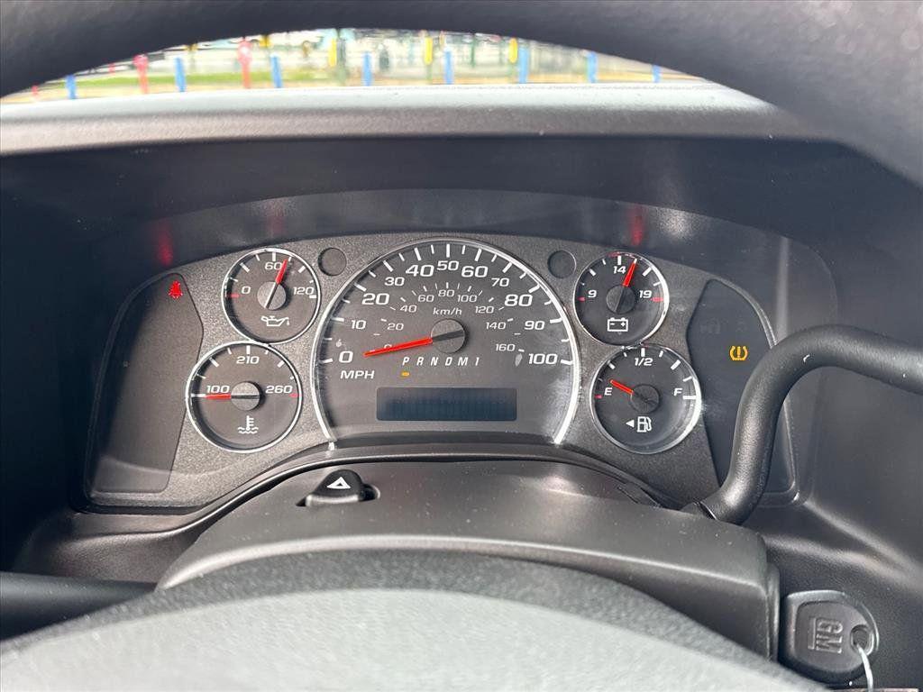 used 2024 Chevrolet Express 2500 car, priced at $32,884
