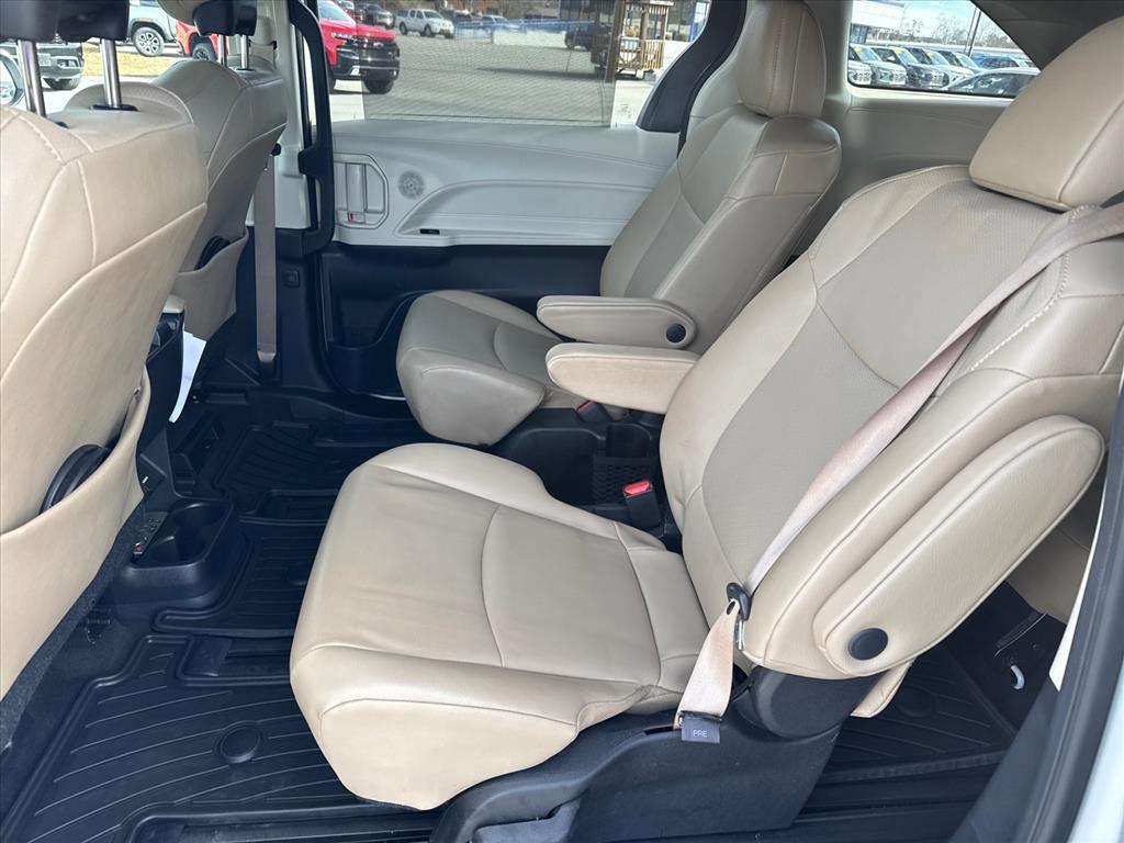 used 2022 Toyota Sienna car, priced at $35,846