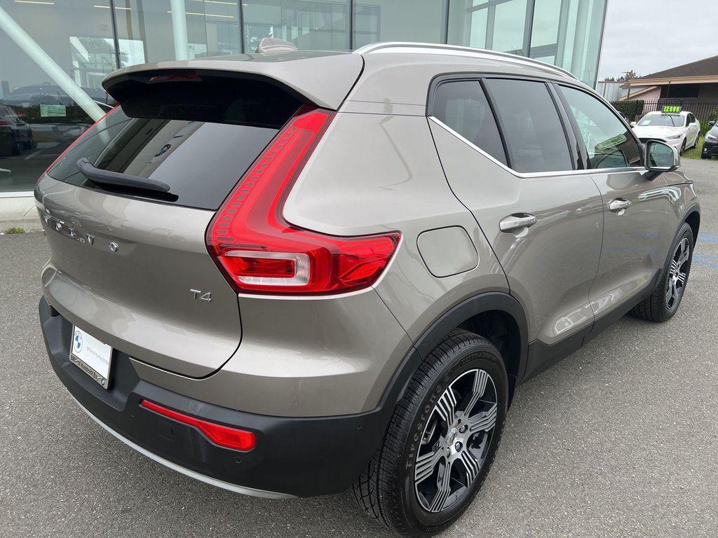 used 2021 Volvo XC40 car, priced at $25,888