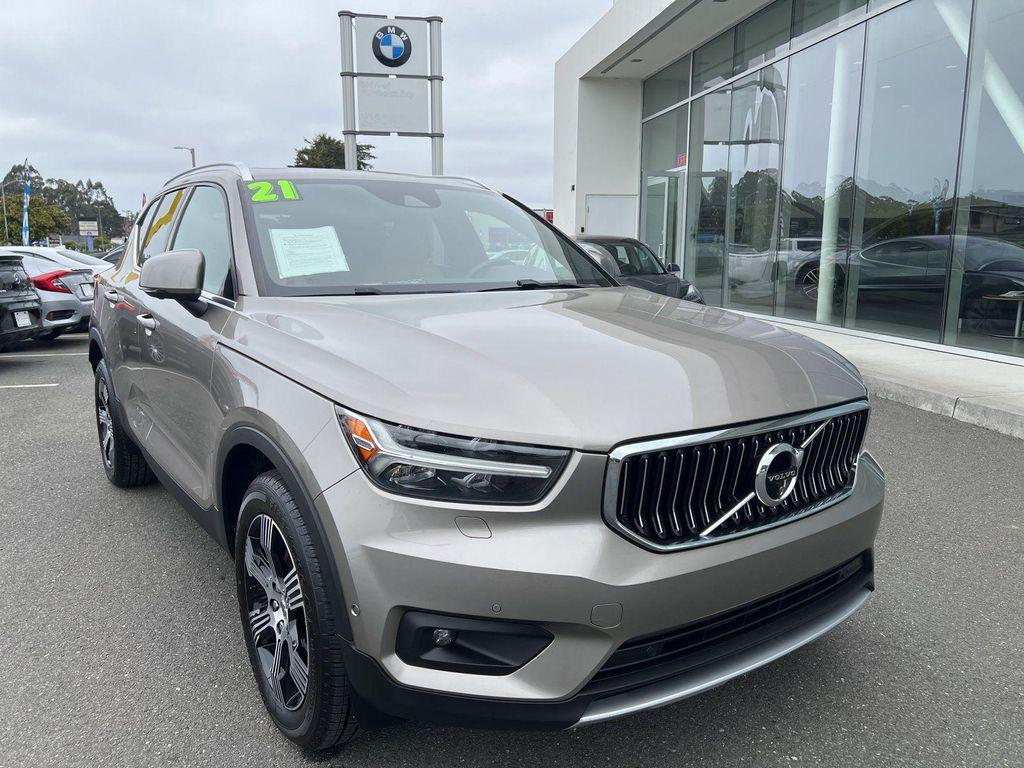 used 2021 Volvo XC40 car, priced at $25,888