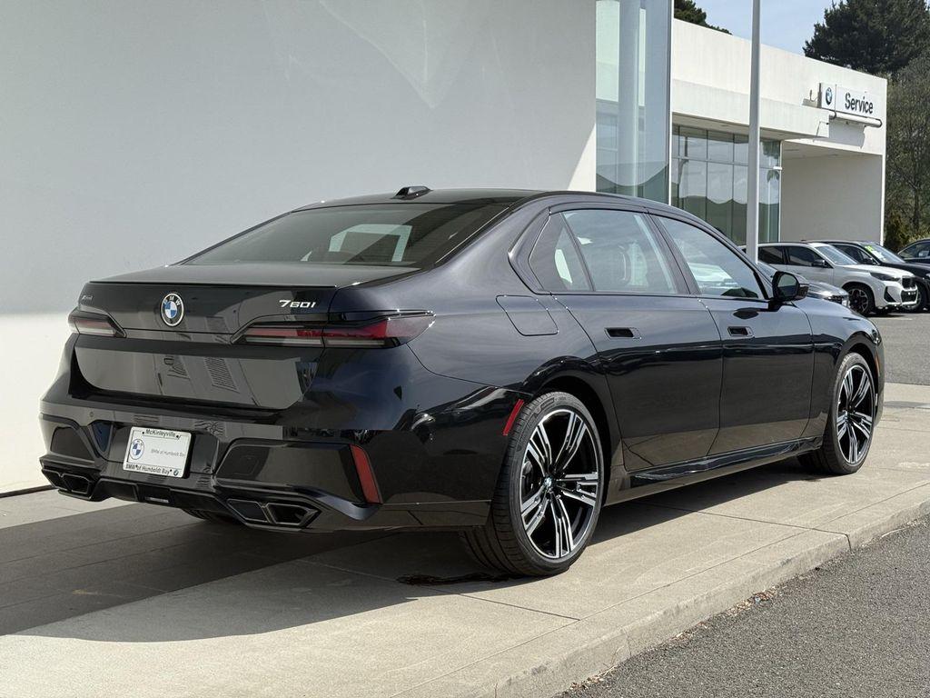 new 2025 BMW 760 car, priced at $129,625