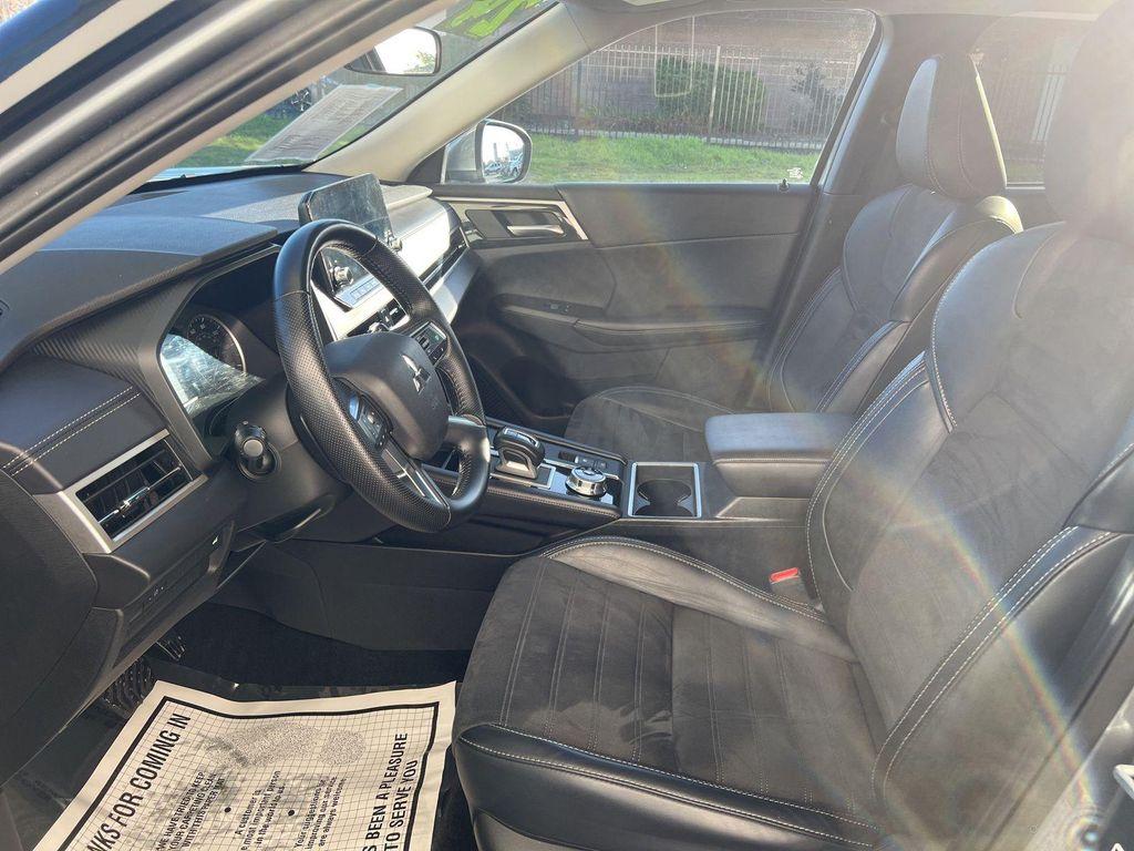 used 2024 Mitsubishi Outlander car, priced at $20,988