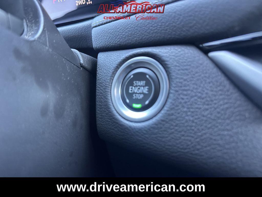 used 2025 Cadillac XT4 car, priced at $31,371