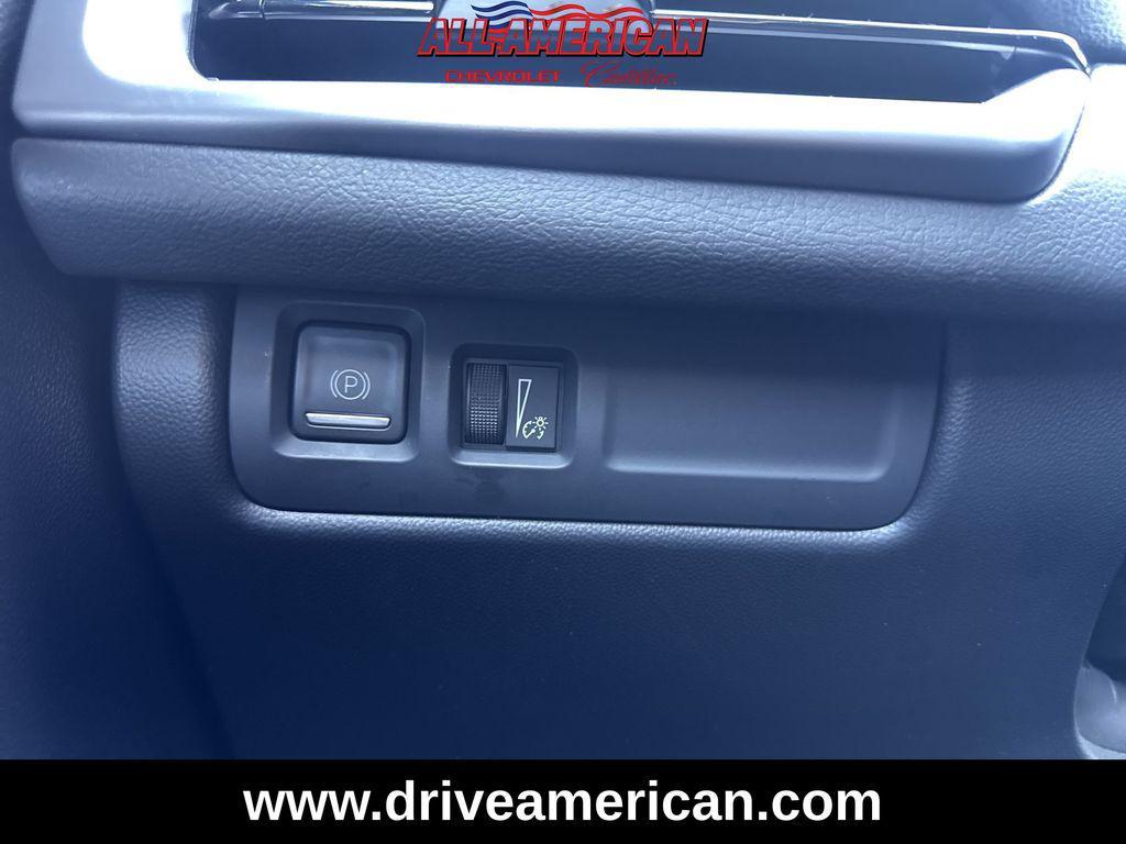 used 2025 Cadillac XT4 car, priced at $31,371