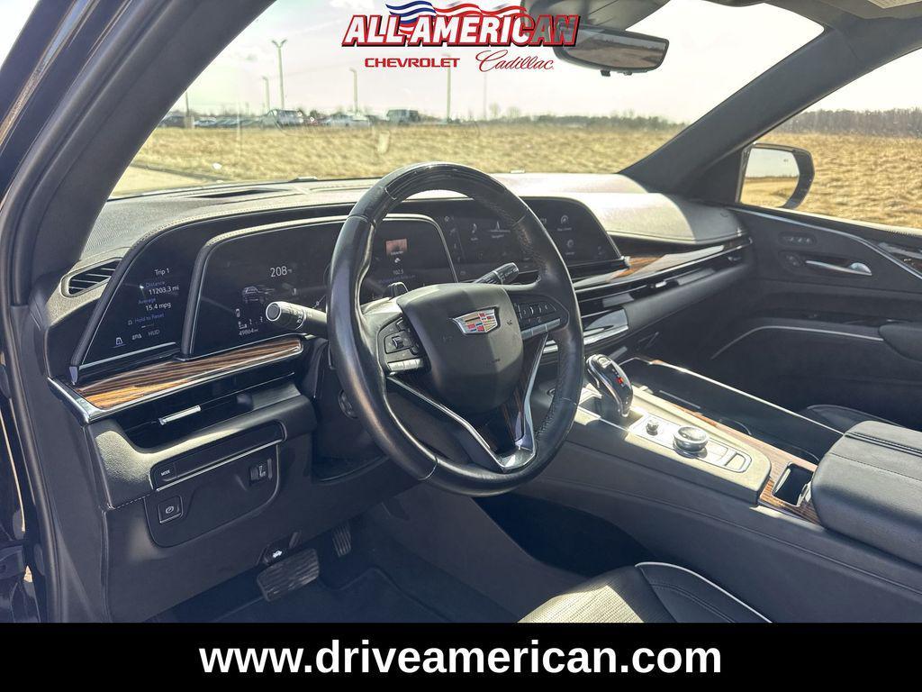 used 2023 Cadillac Escalade ESV car, priced at $60,164