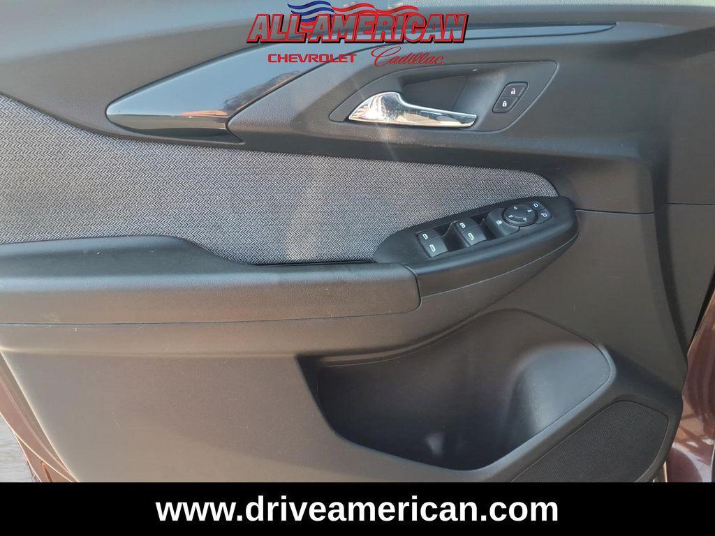 used 2023 Chevrolet TrailBlazer car, priced at $16,819