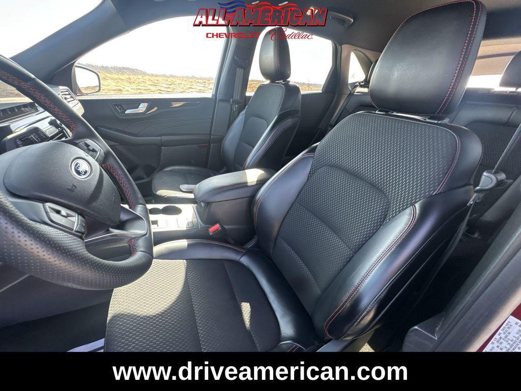 used 2025 Ford Escape car, priced at $25,471