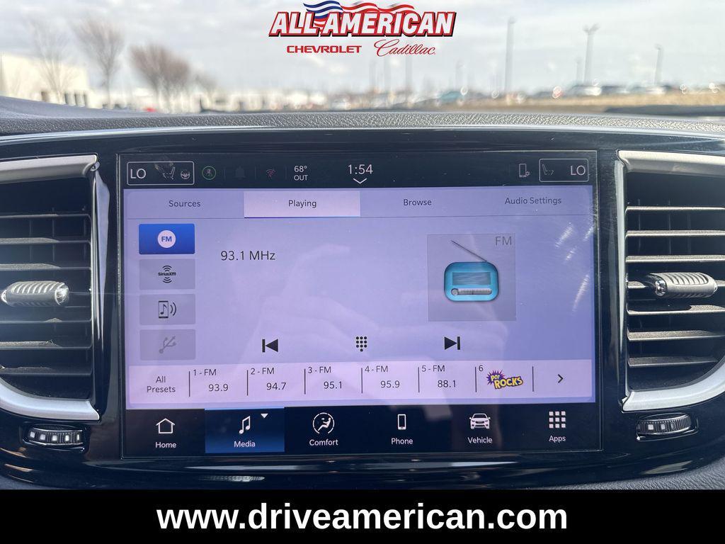 used 2025 Chrysler Pacifica car, priced at $29,374