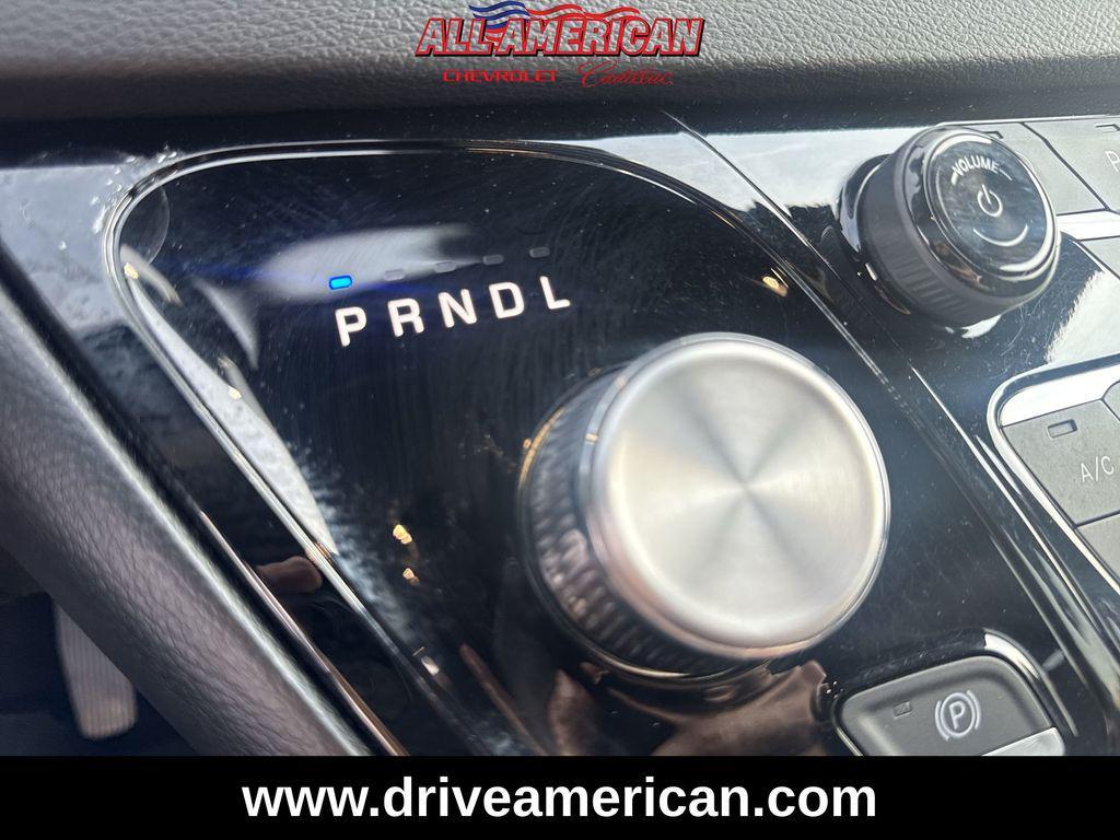 used 2025 Chrysler Pacifica car, priced at $29,374