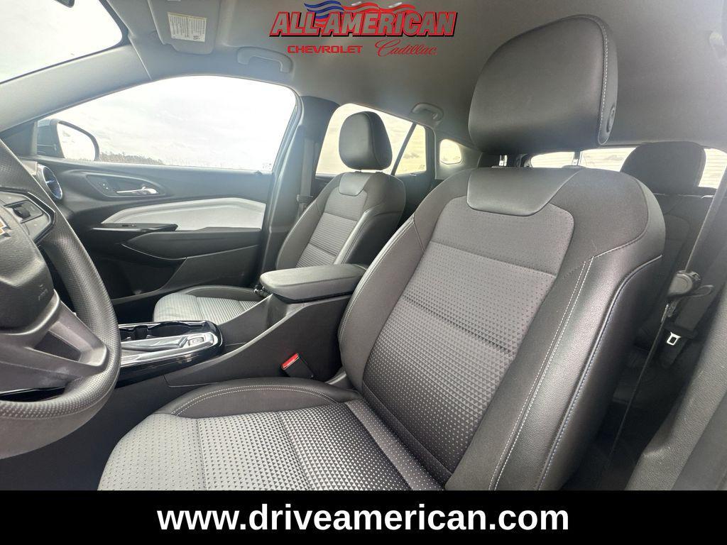 used 2025 Chevrolet Trax car, priced at $21,911