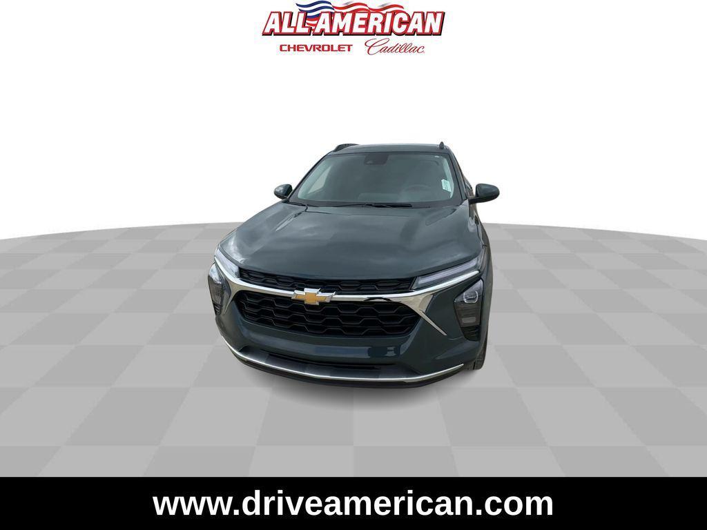 used 2025 Chevrolet Trax car, priced at $22,874