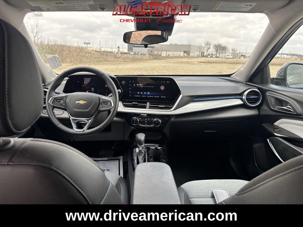 used 2025 Chevrolet Trax car, priced at $22,874