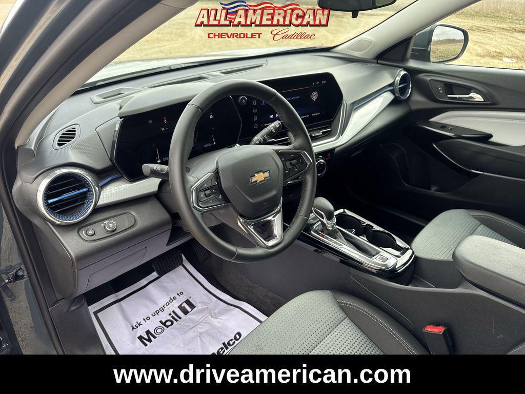 used 2025 Chevrolet Trax car, priced at $22,874