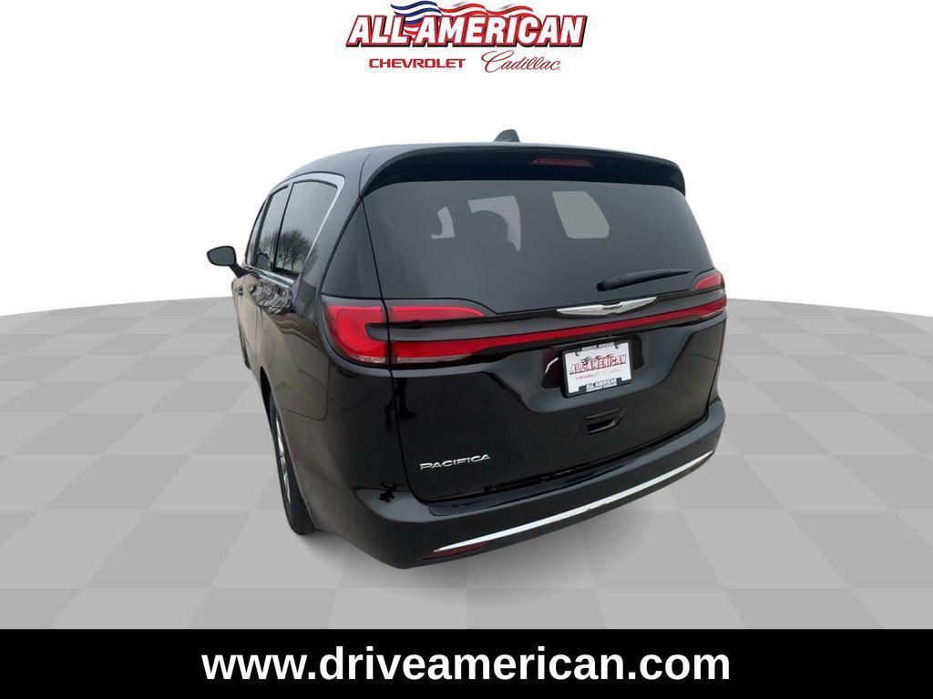 used 2025 Chrysler Pacifica car, priced at $29,787