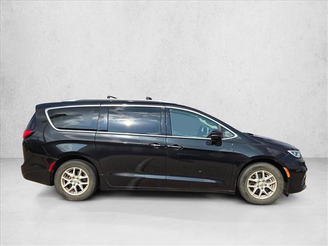 used 2021 Chrysler Pacifica car, priced at $19,901