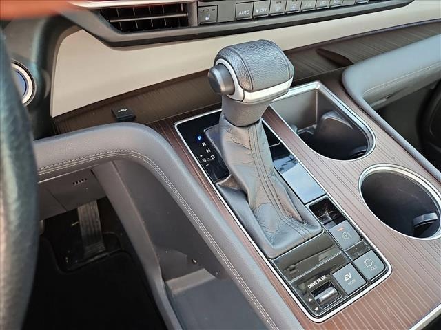 used 2021 Toyota Sienna car, priced at $32,601