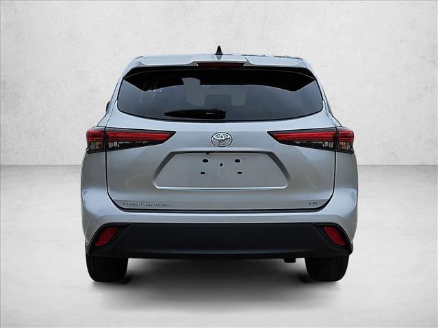 used 2023 Toyota Highlander car, priced at $31,491