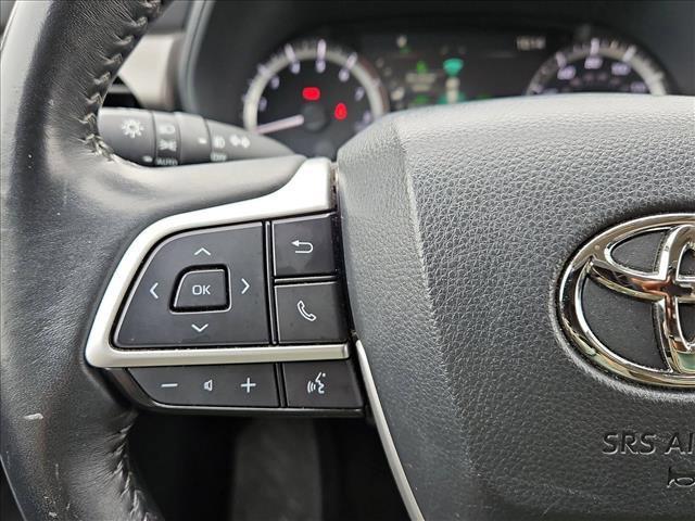 used 2023 Toyota Highlander car, priced at $31,491