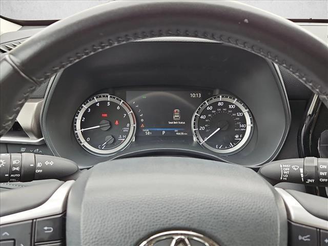 used 2023 Toyota Highlander car, priced at $31,491