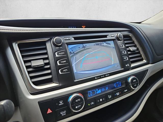 used 2016 Toyota Highlander car, priced at $18,728