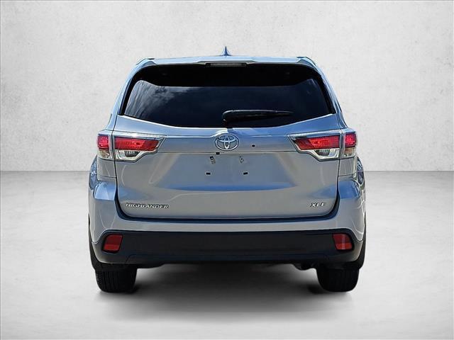 used 2016 Toyota Highlander car, priced at $18,728