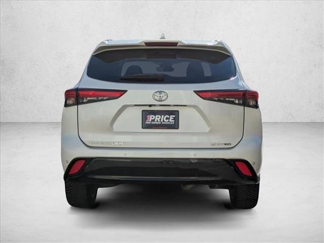 used 2020 Toyota Highlander car, priced at $27,991