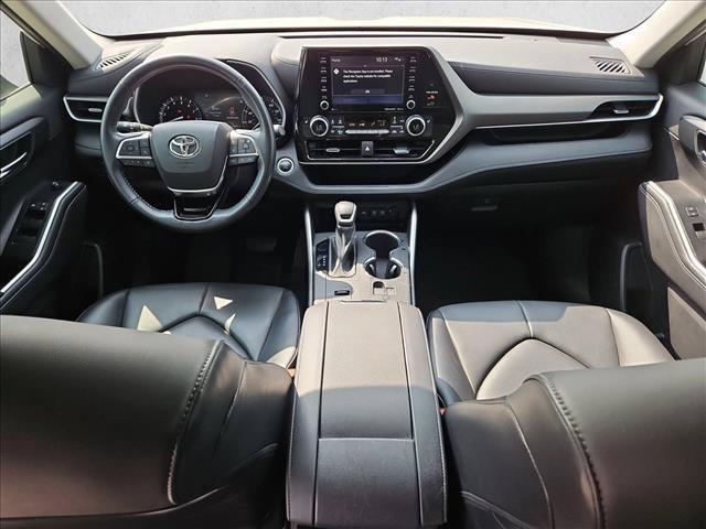 used 2021 Toyota Highlander car, priced at $34,126