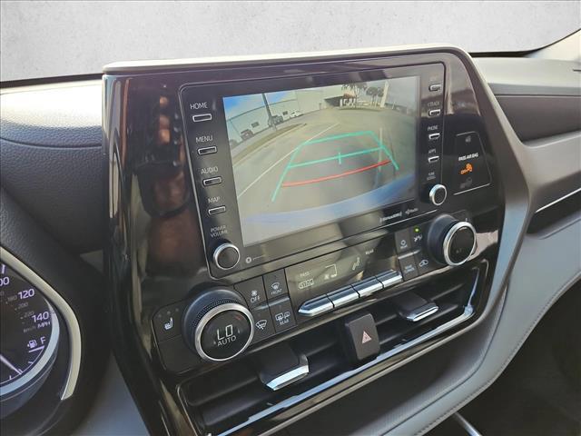 used 2022 Toyota Highlander car, priced at $29,705