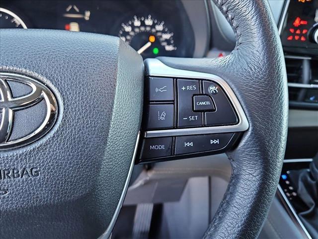 used 2024 Toyota Sienna car, priced at $39,991