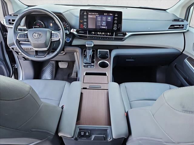 used 2024 Toyota Sienna car, priced at $39,991