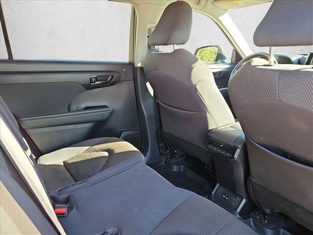 used 2022 Toyota Highlander car, priced at $29,991