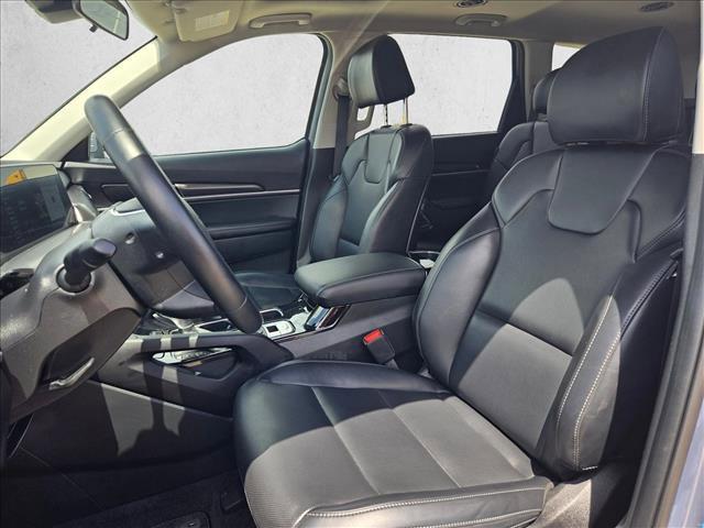 used 2025 Kia Telluride car, priced at $35,945