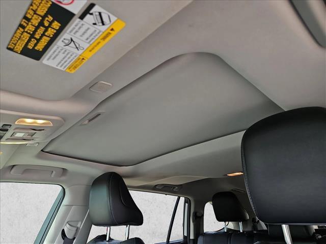 used 2023 Toyota Highlander car, priced at $39,991