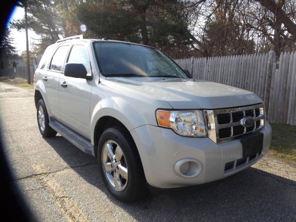 used 2009 Ford Escape car, priced at $6,995