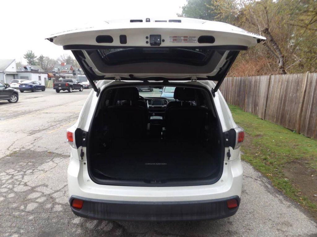 used 2015 Toyota Highlander car, priced at $19,950