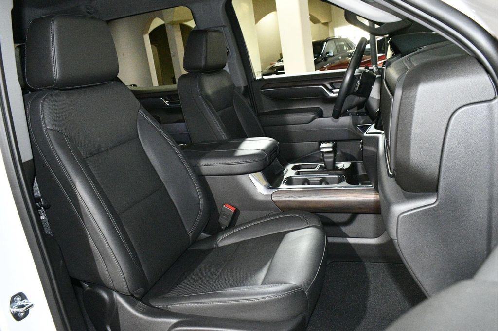 used 2023 GMC Sierra 1500 car, priced at $51,978