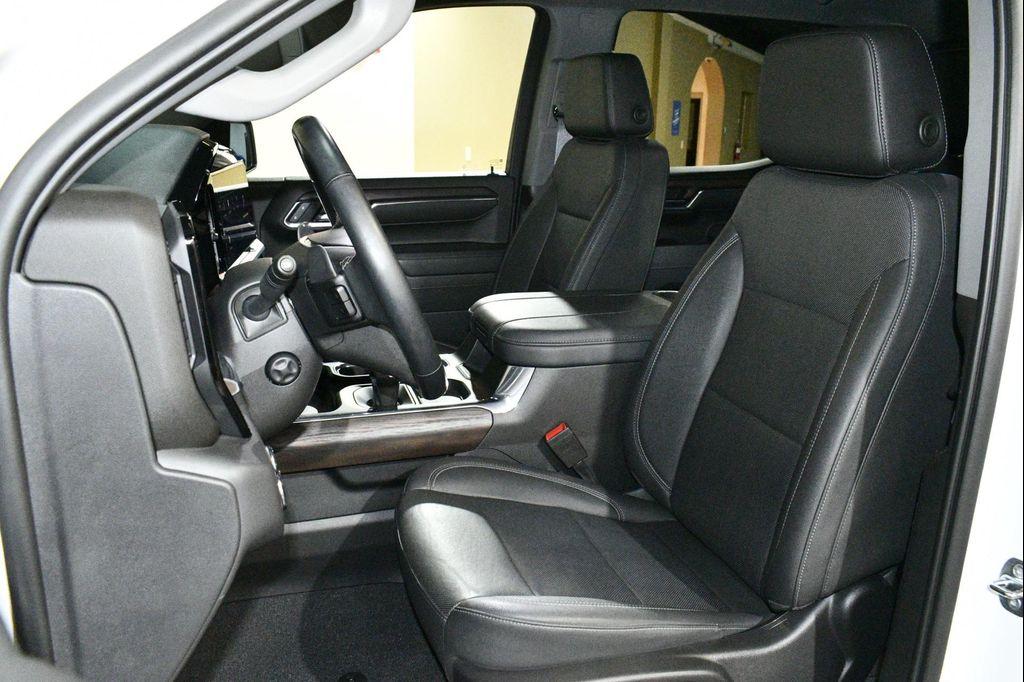 used 2023 GMC Sierra 1500 car, priced at $51,978