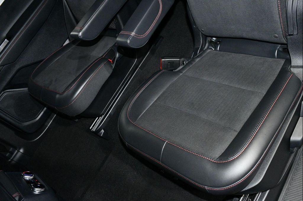 used 2025 Ford Explorer car, priced at $53,500