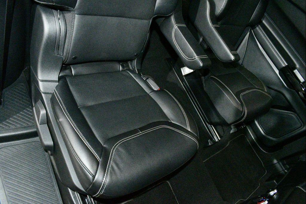 used 2023 Ford Explorer car, priced at $44,978