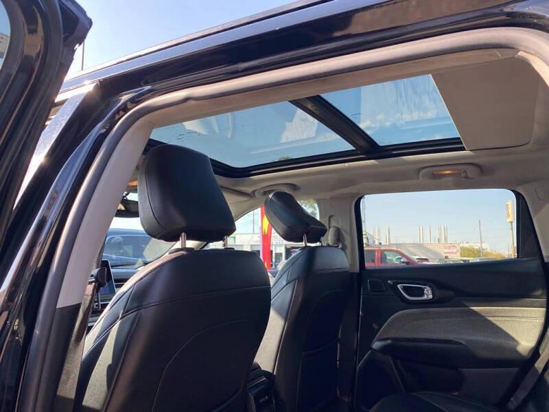 used 2022 Jeep Compass car, priced at $13,675