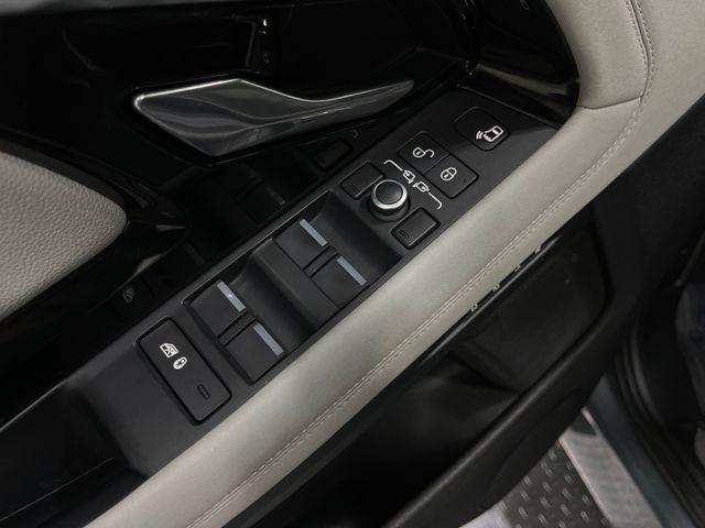 used 2020 Land Rover Range Rover Evoque car, priced at $26,280
