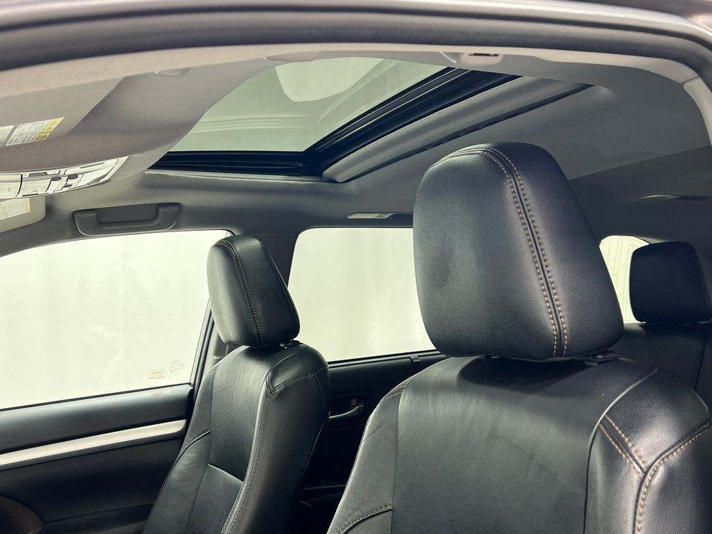 used 2019 Toyota Highlander car, priced at $28,141